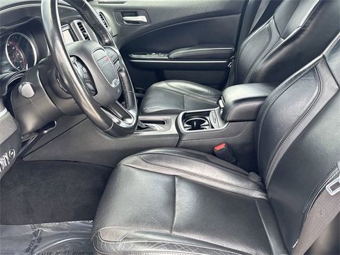 Certified 2022 Dodge Charger SXT w/ Leather Interior Group image 18