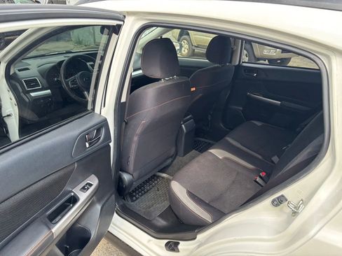 Used 2016 Subaru Crosstrek 2.0i Premium w/ Moonroof Package image 15