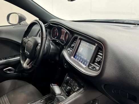 Used 2019 Dodge Challenger R/T RWD image 19