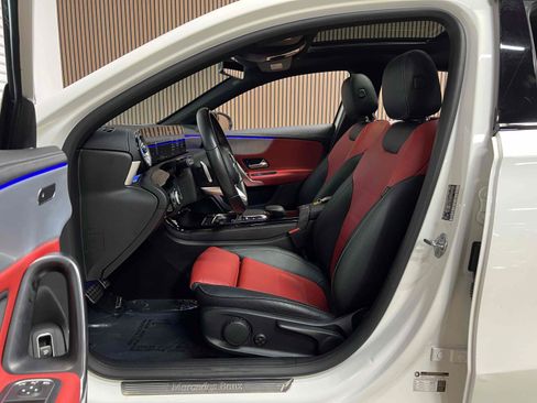 Used 2022 Mercedes-Benz A 220 w/ AMG Line image 4
