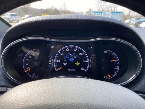 Used 2020 Jeep Grand Cherokee Laredo w/ Quick Order Package 2BN North image 12