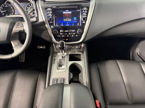 Used 2024 Nissan Murano SV FWD image 16