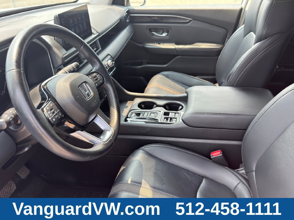 Used 2023 Honda Pilot Touring image 9
