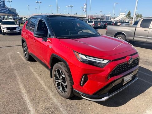 Used 2023 Toyota RAV4 XSE w/ Premium Package AWD/4WD image 2