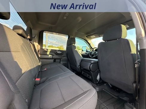 Used 2020 Chevrolet Silverado 2500 Custom w/ Custom Value Package AWD/4WD image 12