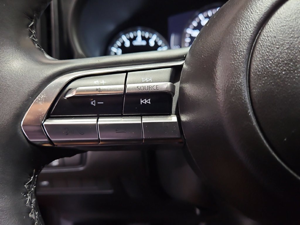 Used 2025 MAZDA CX-50 AWD 2.5 S w/ Premium Package image 21