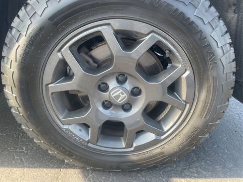 Used 2024 Honda Pilot TrailSport image 36