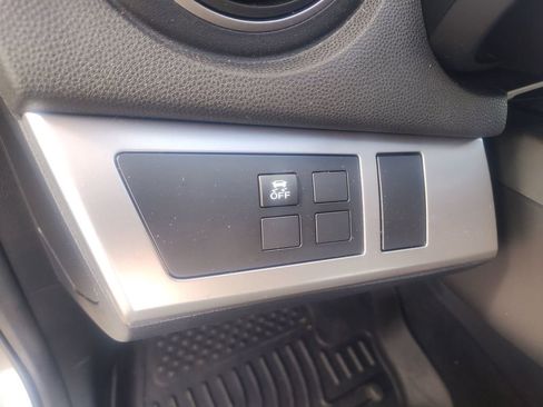 Used 2013 MAZDA MAZDA3 i SV FWD image 33