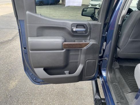 Used 2020 GMC Sierra 1500 Elevation w/ Elevation Value Package AWD/4WD image 25