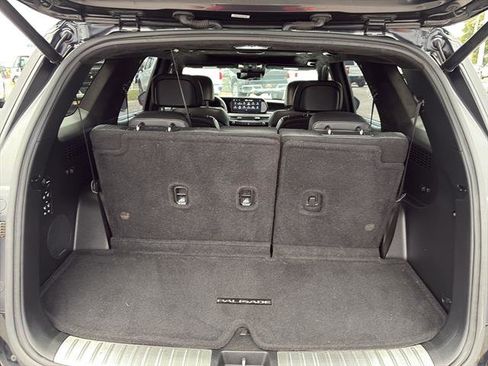 Used 2023 Hyundai Palisade Calligraphy image 13