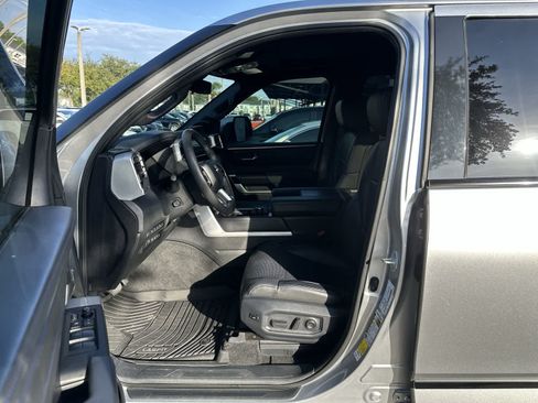 Used 2022 Toyota Tundra Platinum RWD image 2