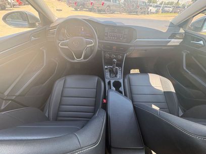 Used 2024 Volkswagen Jetta SE