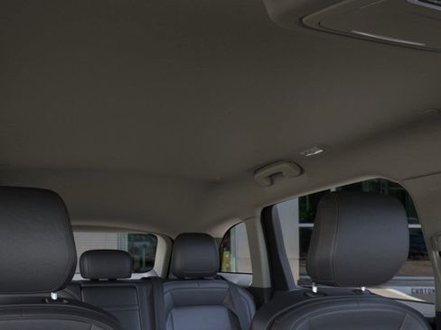 New 2026 Lincoln Nautilus Premier image 22