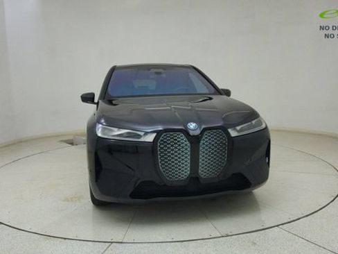 Used 2024 BMW iX xDrive50 w/ Sport Package AWD/4WD image 67