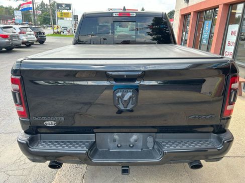 Used 2019 RAM 1500 Laramie AWD/4WD image 5