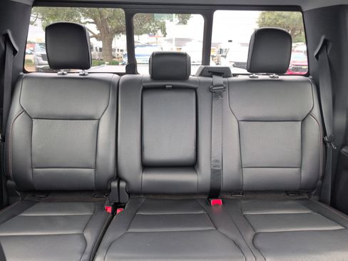 Used 2022 Ford F150 Lariat w/ Equipment Group 502A High image 28