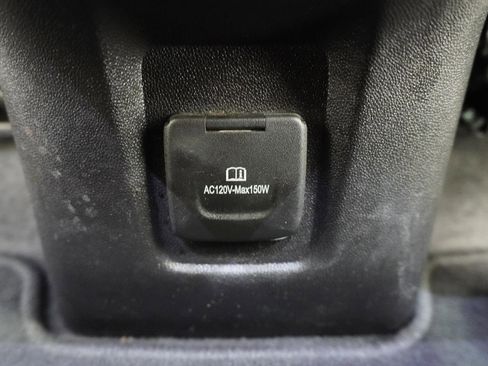 Used 2022 Chevrolet Equinox LT FWD image 34