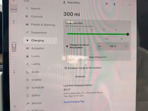 Used 2023 Tesla Model X image 41