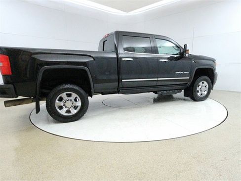 Used 2019 GMC Sierra 3500 Denali image 7