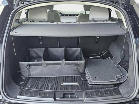 Certified 2024 Land Rover Range Rover Evoque S image 6