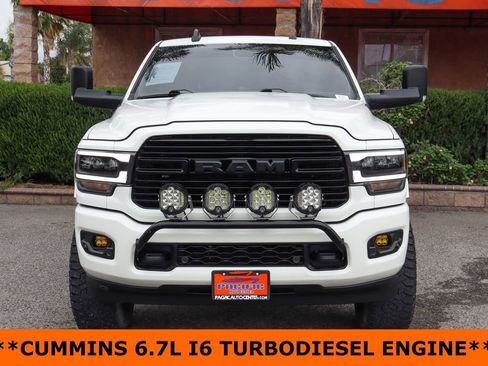 Used 2021 RAM 2500 Laramie w/ Night Edition AWD/4WD image 3