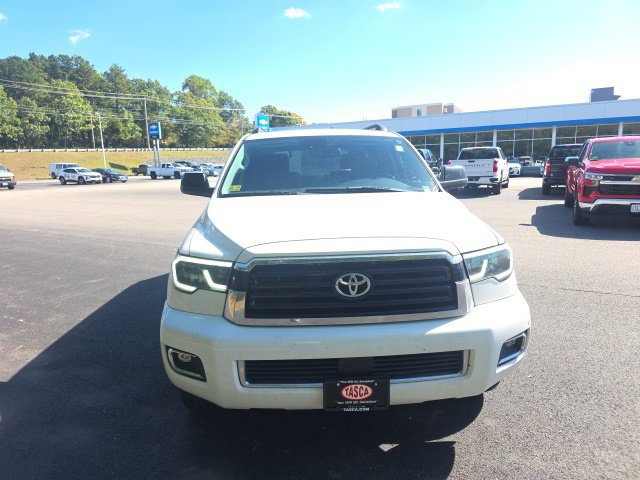 Used 2019 Toyota Sequoia TRD Sport AWD/4WD image 2