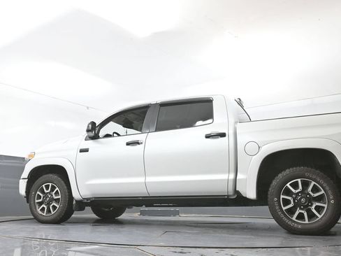 Used 2021 Toyota Tundra Platinum AWD/4WD image 30