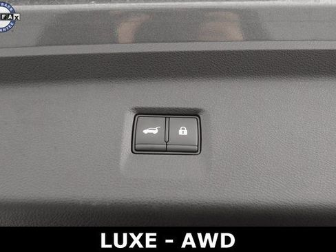 Used 2023 INFINITI QX60 Luxe image 35