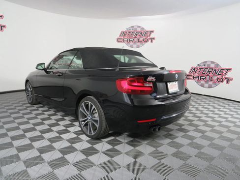 Used 2017 BMW 230i Convertible RWD image 7