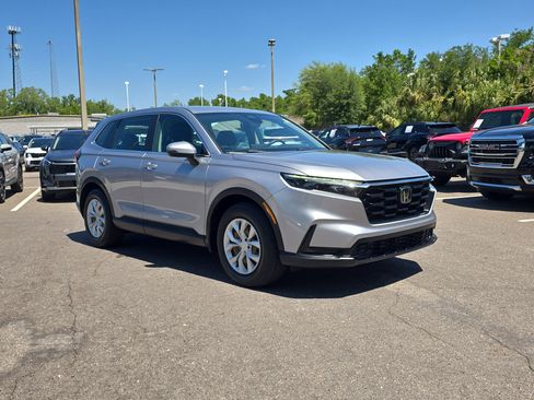 Used 2023 Honda CR-V LX image 2