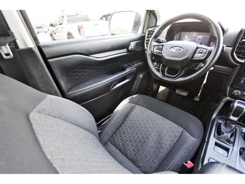 Used 2024 Ford Ranger XLT w/ Technology Package RWD image 11