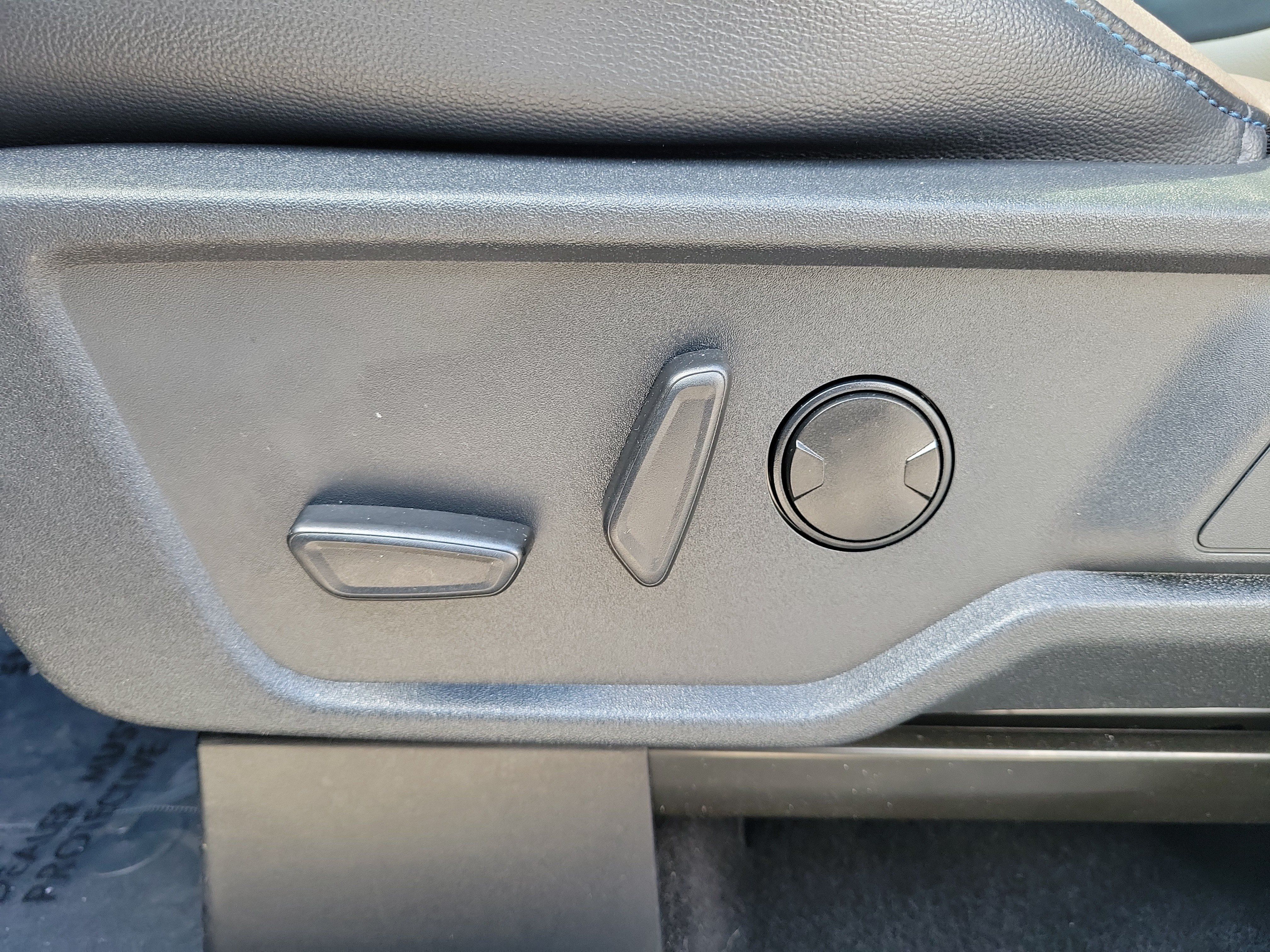 Used 2024 Ford Bronco Wildtrak AWD/4WD image 16