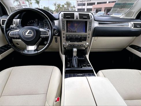 Used 2020 Lexus GX 460 Premium w/ Premium Package AWD/4WD image 14