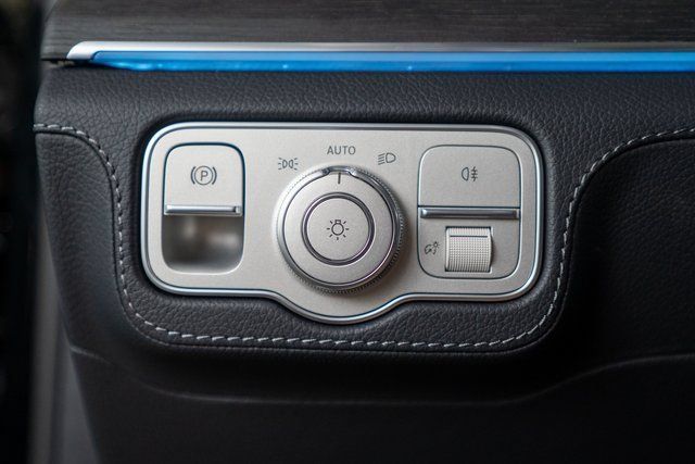 Certified 2026 Mercedes-Benz GLS 450 4MATIC image 17