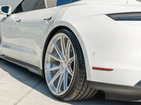 Used 2020 Porsche Taycan Turbo S image 45