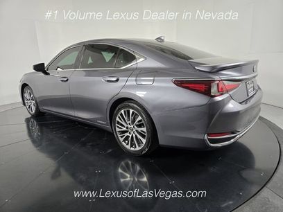 Used 2020 Lexus ES 300h w/ Premium Package