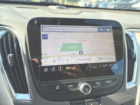 Certified 2024 Chevrolet Malibu LT FWD image 14