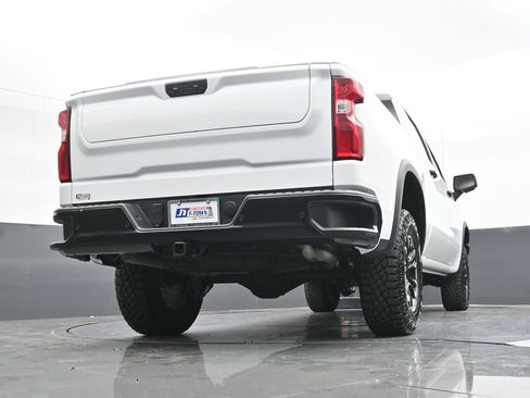 Used 2024 Chevrolet Silverado 1500 ZR2 w/ Technology Package AWD/4WD image 47