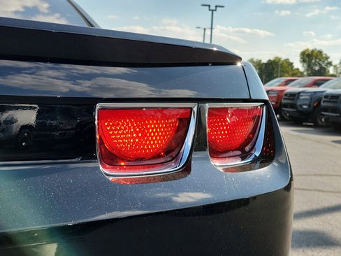 Used 2013 Chevrolet Camaro SS w/ RS Package image 7