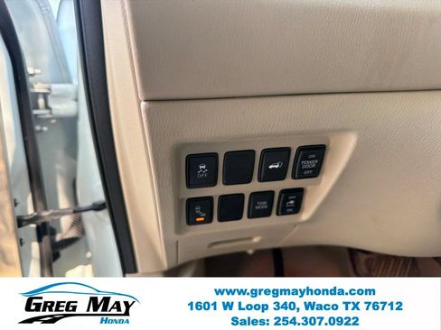 Used 2015 Nissan Pathfinder SL FWD image 14