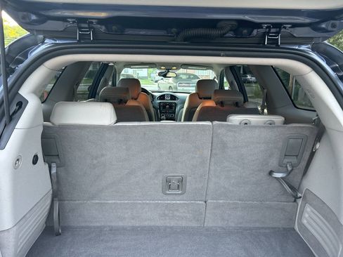 Used 2014 Buick Enclave Leather FWD image 18
