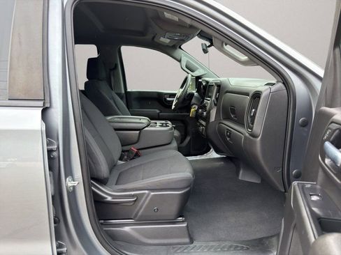 Used 2021 Chevrolet Silverado 1500 Custom w/ Safety Confidence Package AWD/4WD image 13