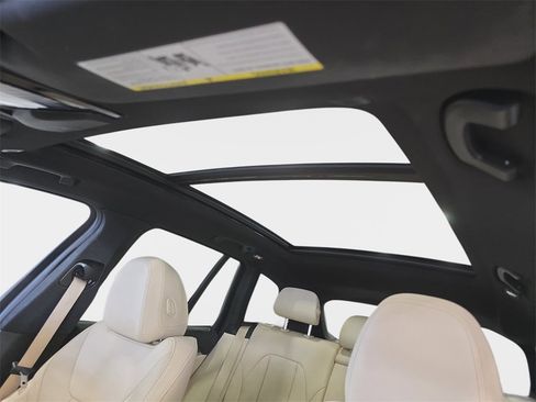 Used 2022 BMW X3 sDrive30i w/ Convenience Package w/ZPA image 25