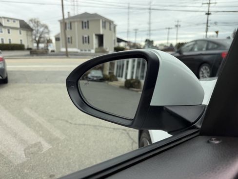 Used 2020 Volkswagen GTI S image 27