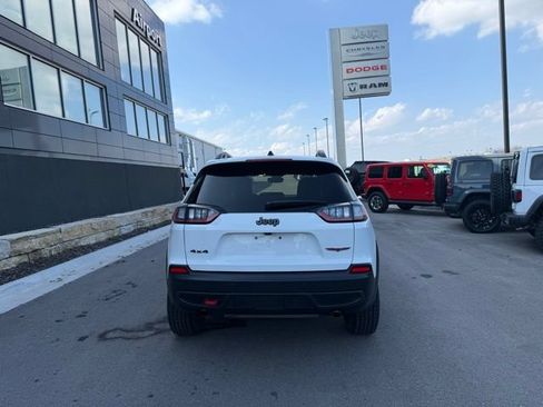Used 2021 Jeep Cherokee Trailhawk AWD/4WD image 4