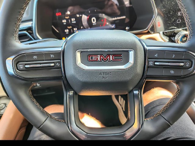 New 2026 GMC Canyon AT4 AWD/4WD image 18