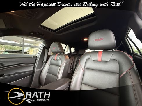 Used 2024 Chevrolet Trax RS w/ Sunroof Package FWD image 13