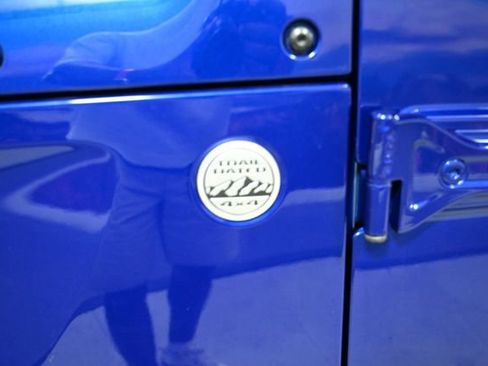 Used 2018 Jeep Wrangler Unlimited Sport S image 19