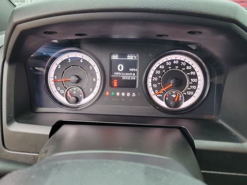 Used 2024 RAM 1500 Classic Warlock RWD image 19