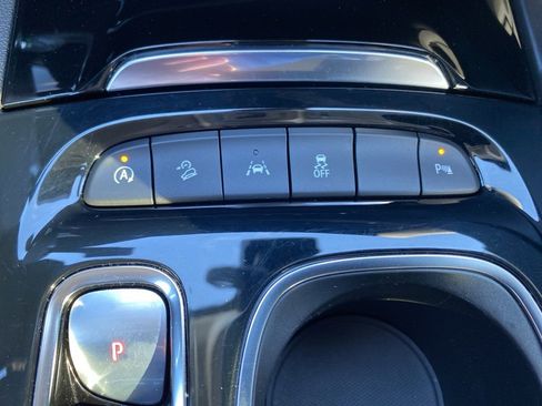 Used 2021 Buick Envision Preferred image 32